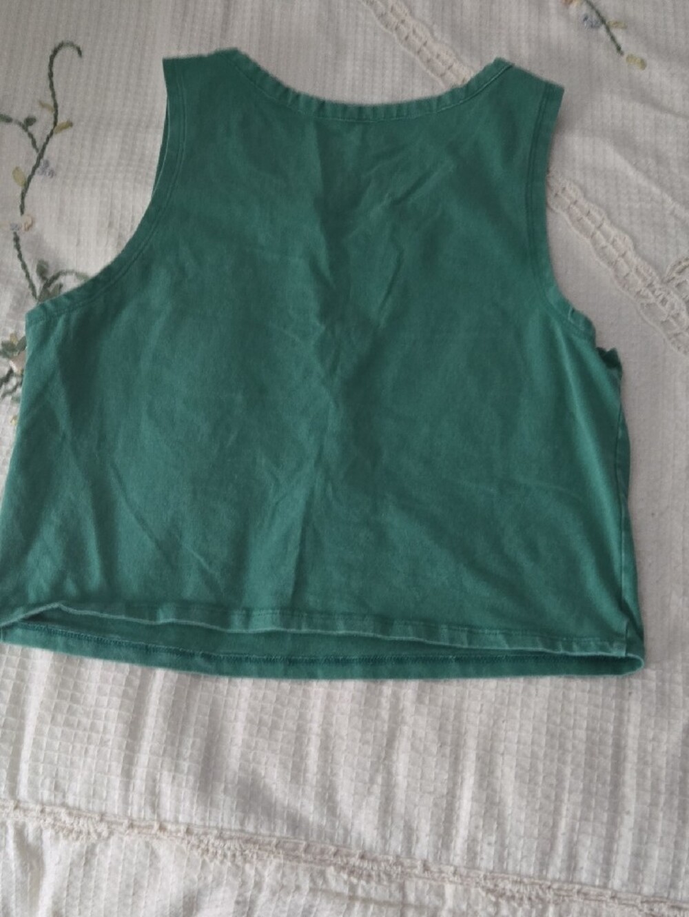 Green Button-Front Tank Top - Picture 6 of 7